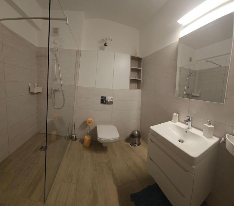 Ewa Green Towers Piteszti Zewnętrze zdjęcie